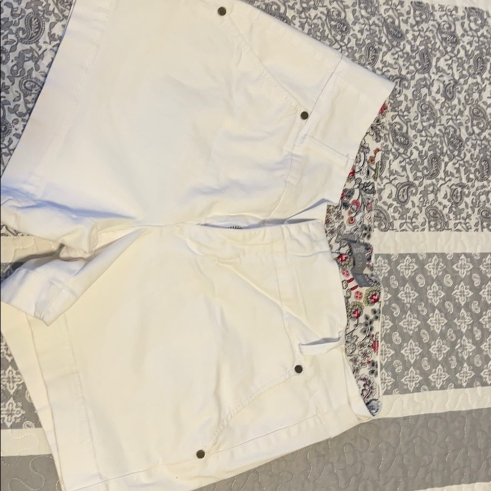 One 5 One shorts
